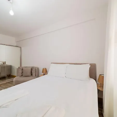 Lovely Apartment With Shared Pool In Konyaalti, Antalya Apartment Antalya