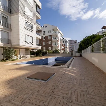 Apartment Lovely Apartment With Shared Pool In Konyaalti, Antalya *